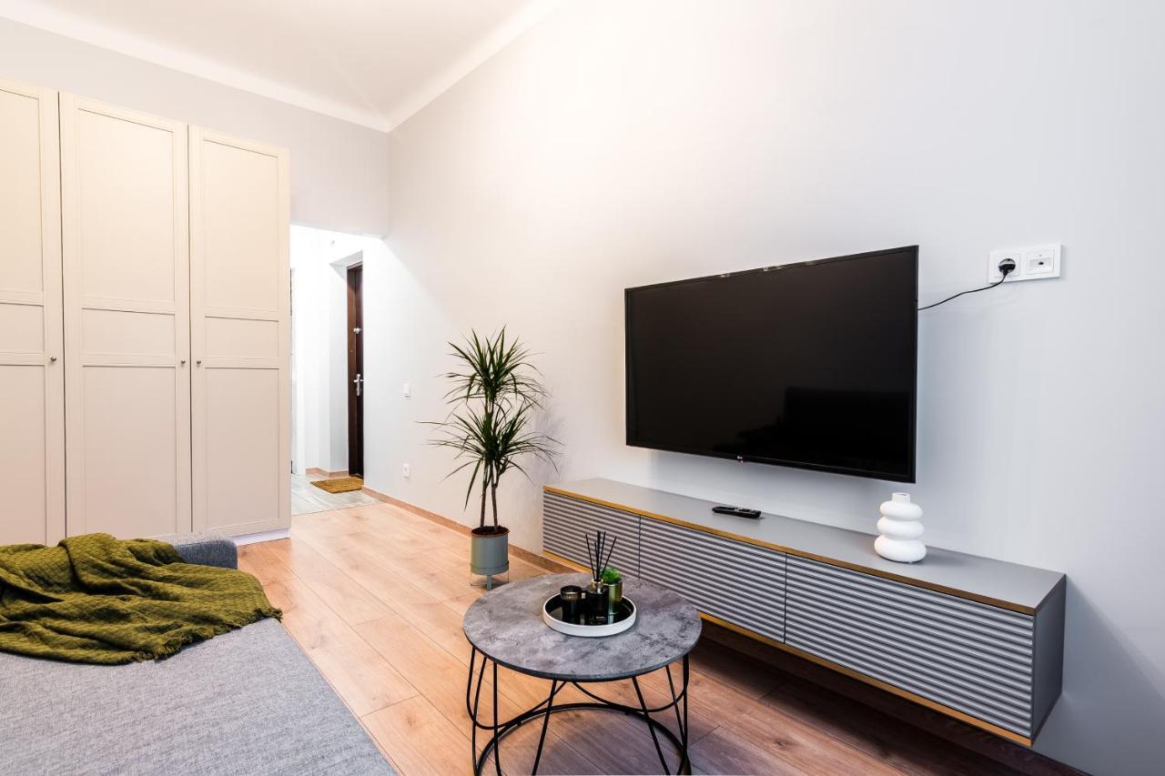 Juozapaviciaus Apartment Kaunas Kültér fotó